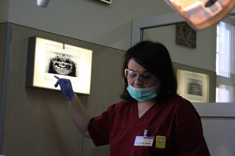 MARTHY ZSUZSA DR. FOGÁSZATI RENDELŐ - CMI DE MEDICINĂ DENTARĂ